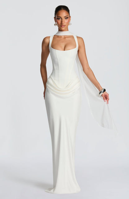 Carolia Maxi Dress